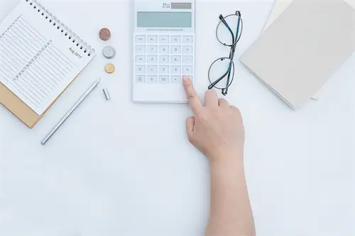 蒜苗炒鸡蛋先放哪个